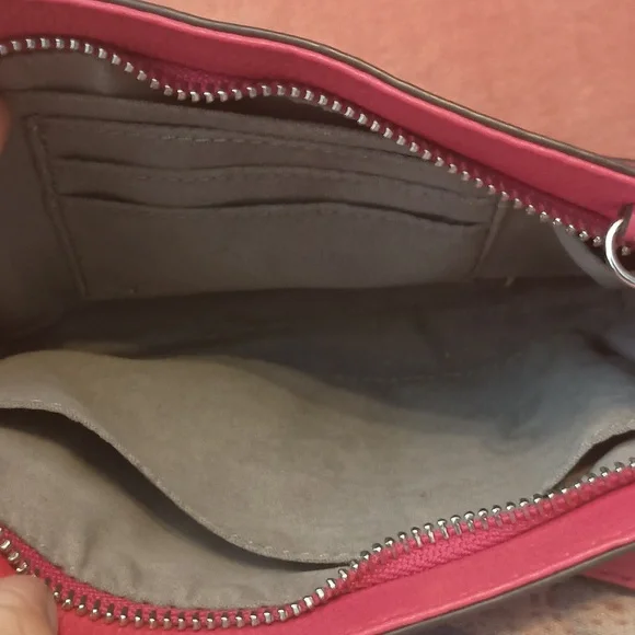 Vince camuto crossbody - Picture 4 of 7